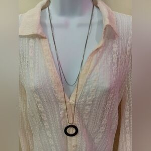 Elegant Silver Tone Necklace with Black Pendant